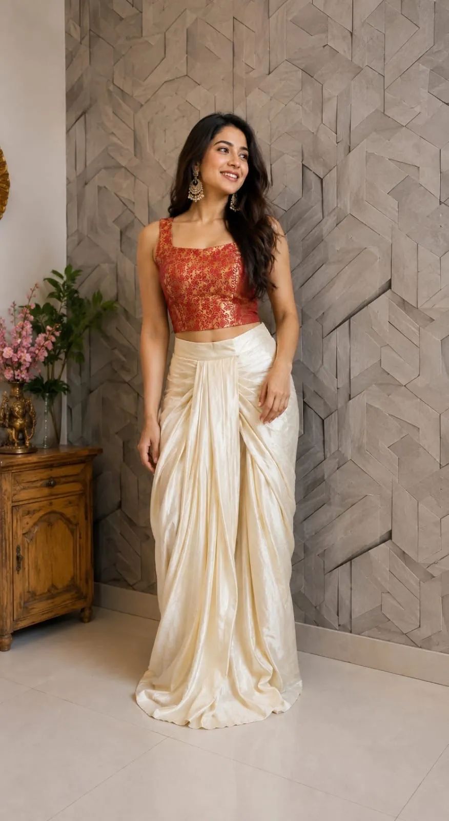 Regal Brocade Shimmer Drape Set image 3