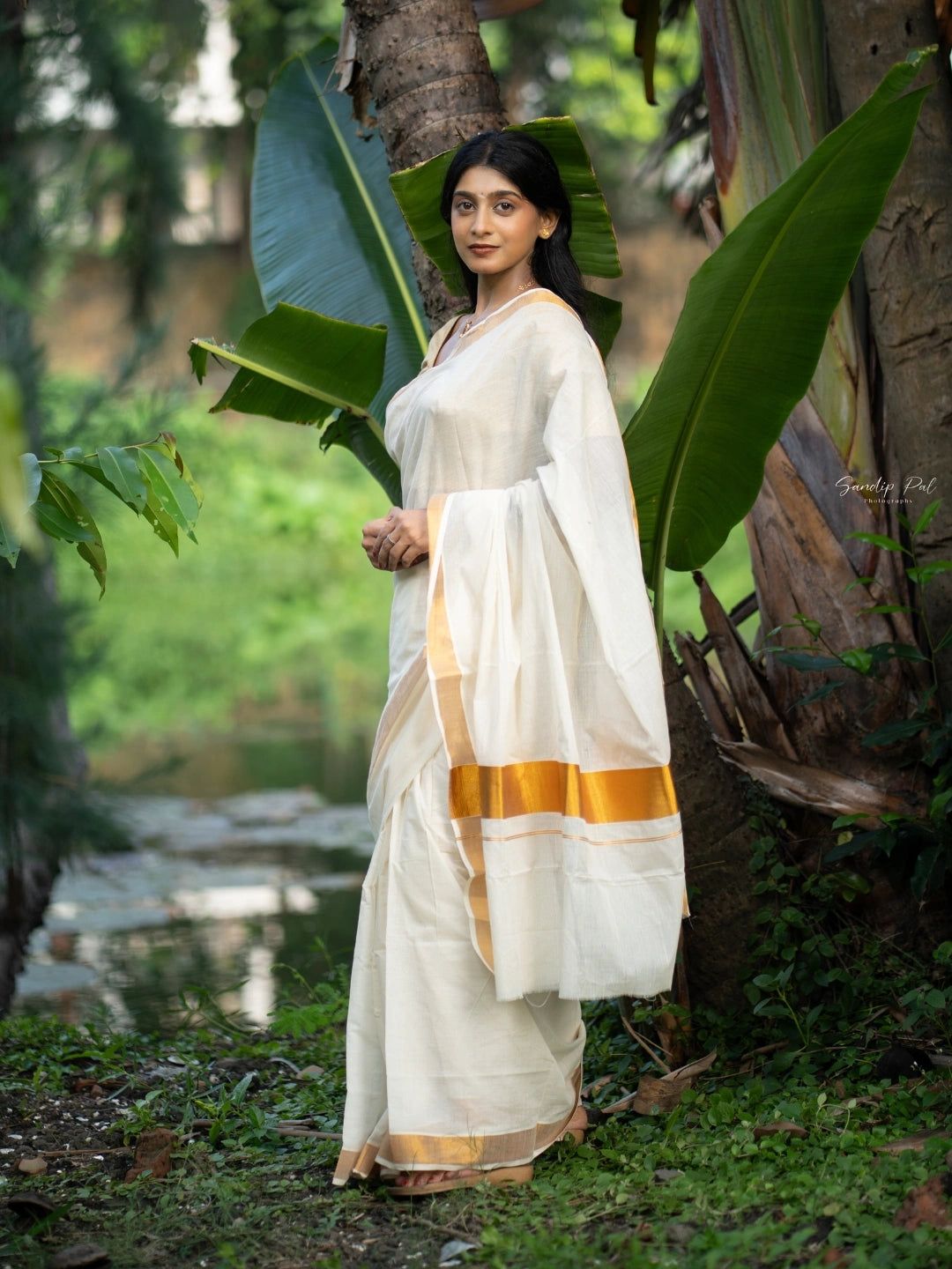 Padmavati | White Kasavu Handloom Cotton Saree