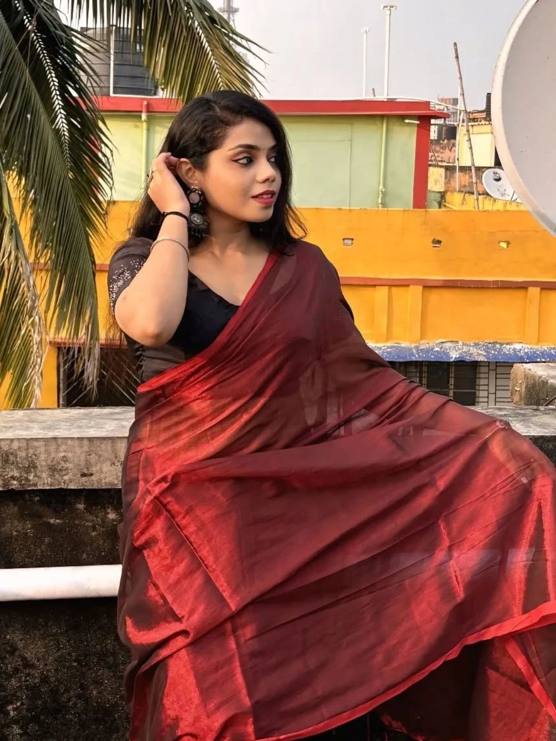 Wine Drizzle| Wine Red Handloom Tissue Saree image 2