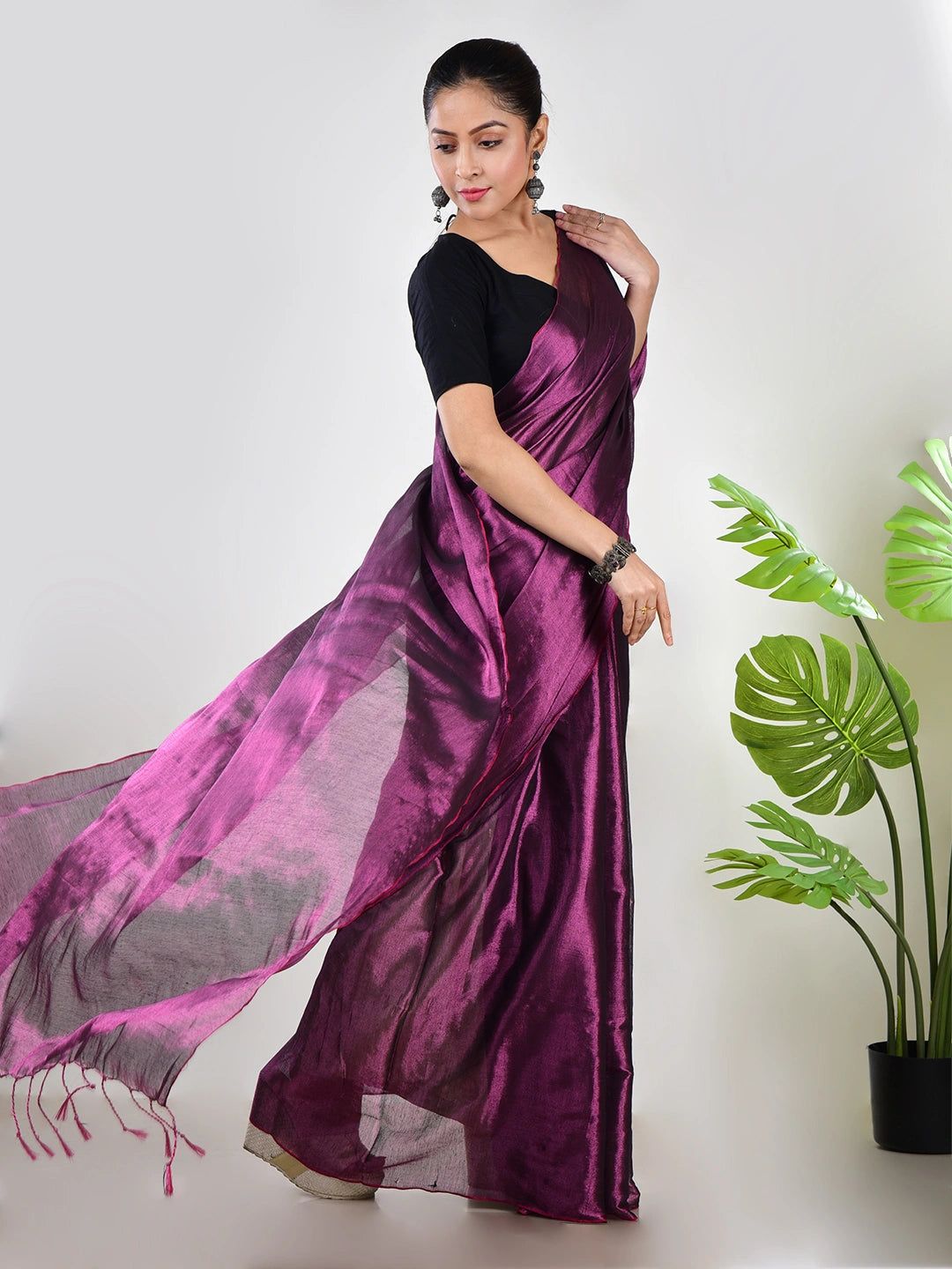 Purple Dusk | Purple Handloom Tissue Saree image 2