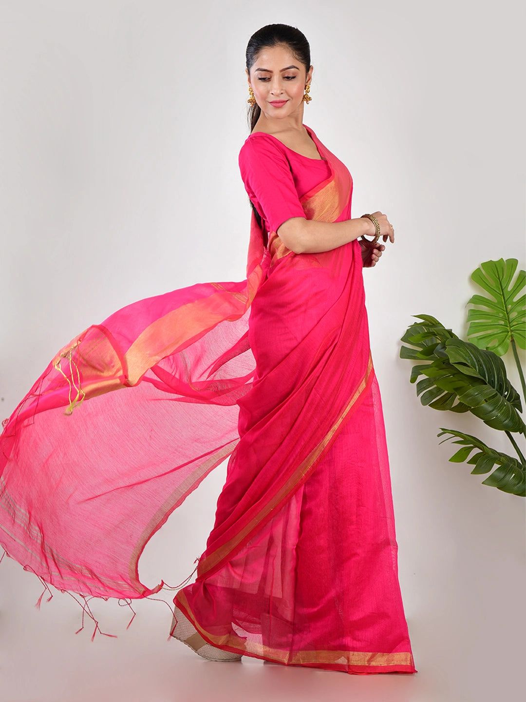 Rosair | Pink Handloom Linen Saree image 2