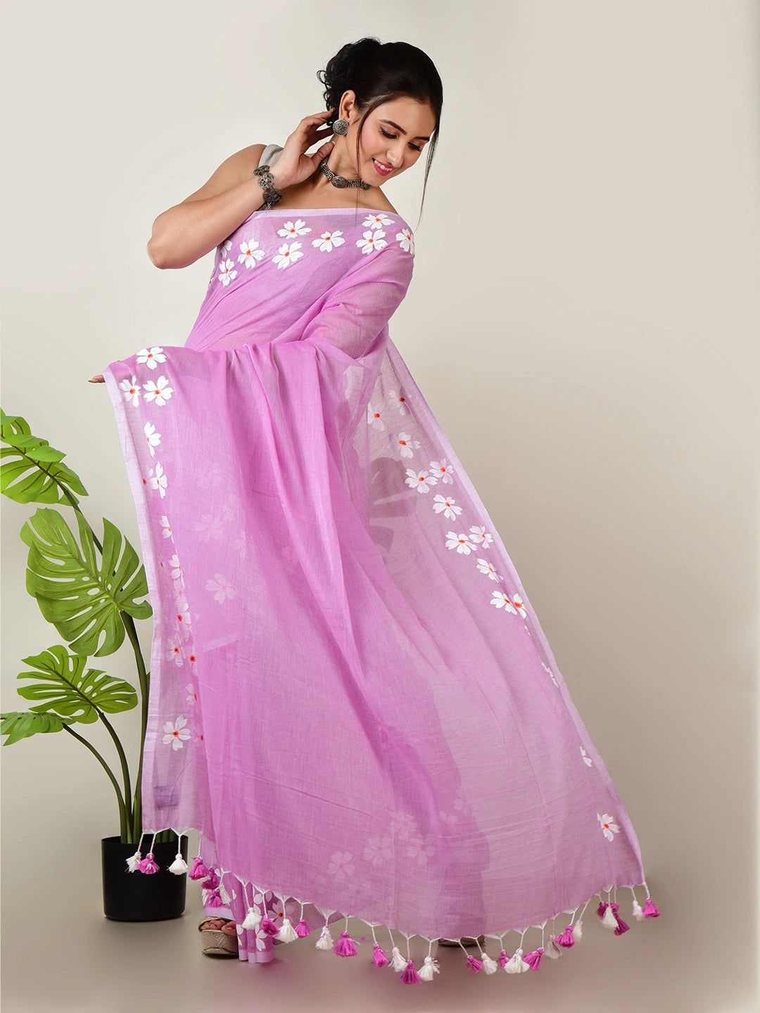 Gulabi Shaam | Dusty Pink Handloom Cotton Saree With Delicate Handcrafted Floral Art image 2