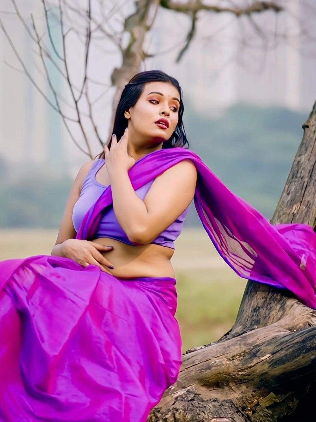 Orchid Mist | Purple & Blue Handloom Tissue Saree image 2