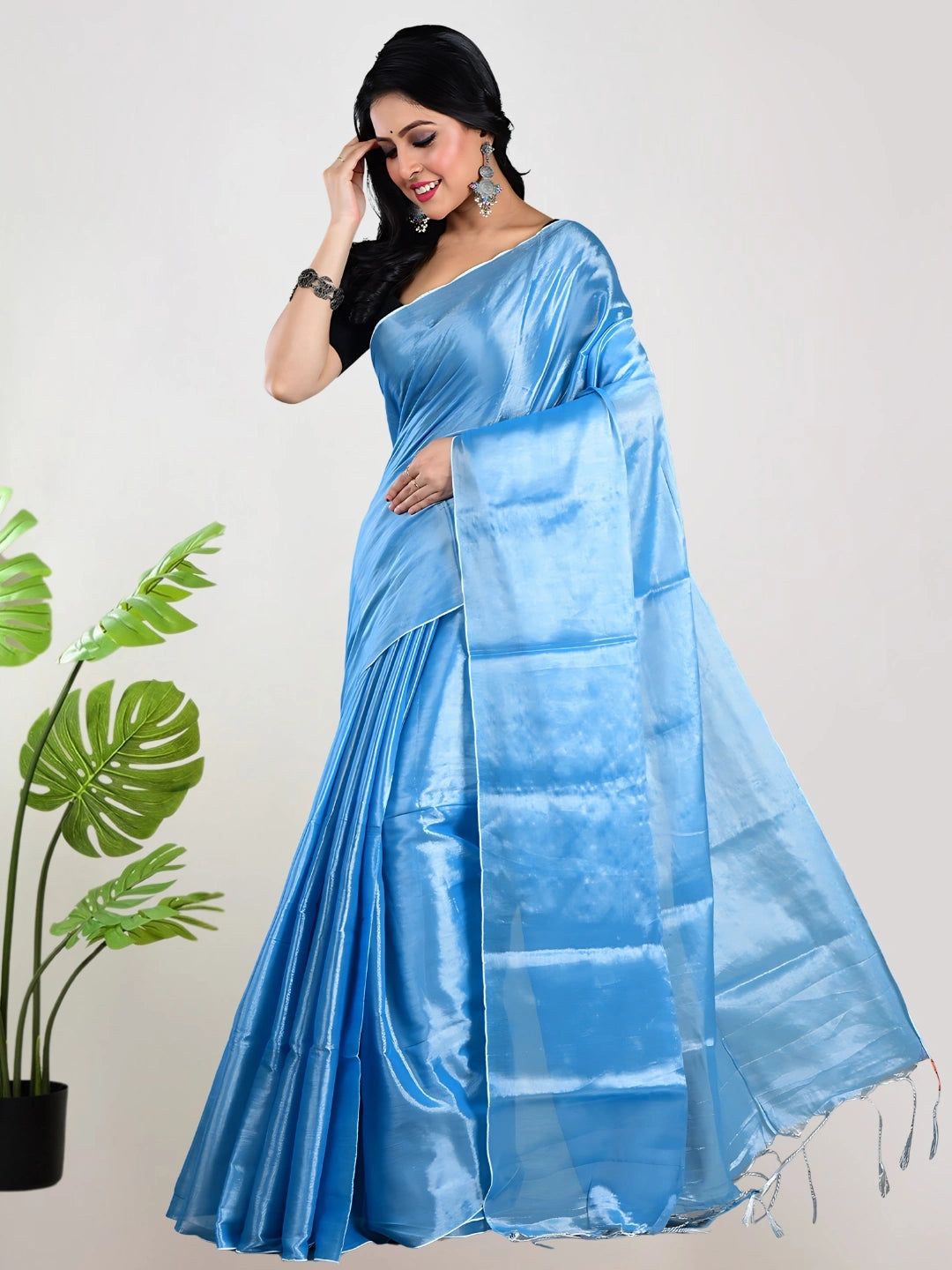 Aqua Bloom | Ocean Blue Handloom Tissue Saree image 2