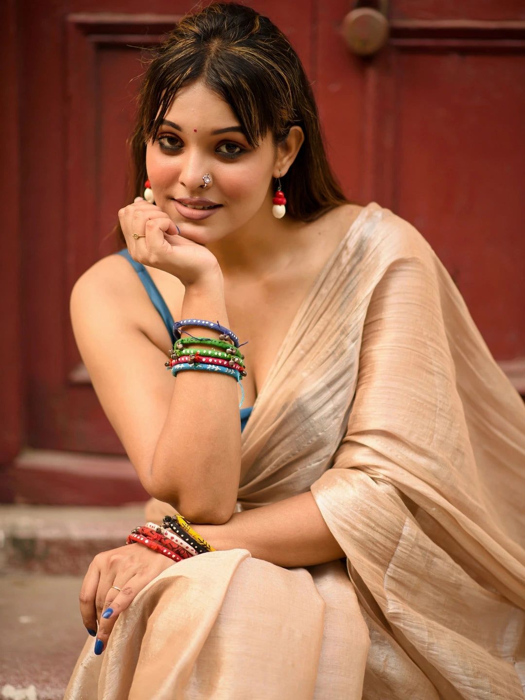 Rosy Dazzle | Rose Gold Handloom Tissue Saree. image 2
