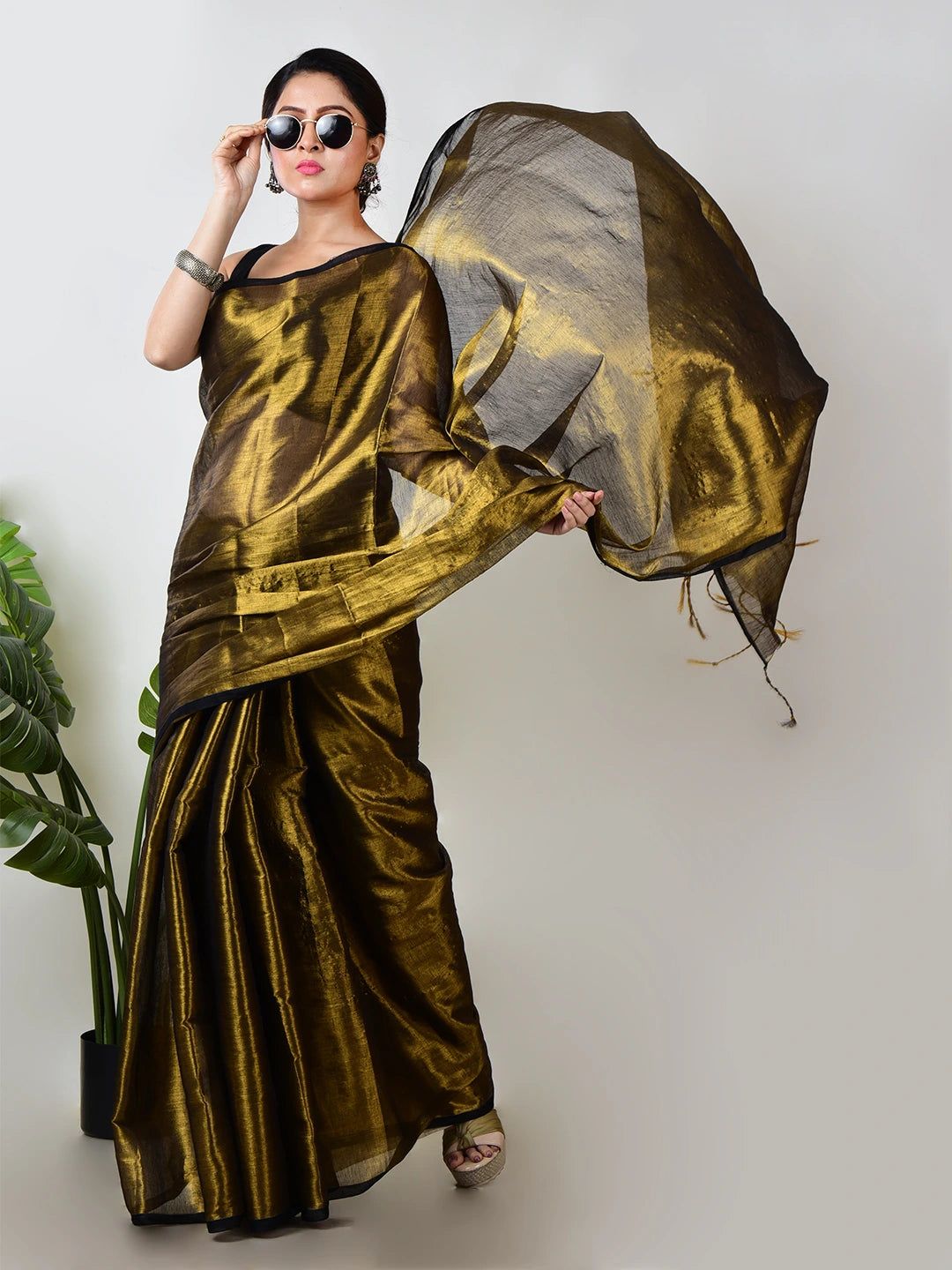 Swarnika | Gold Handloom Tissue Saree image 2