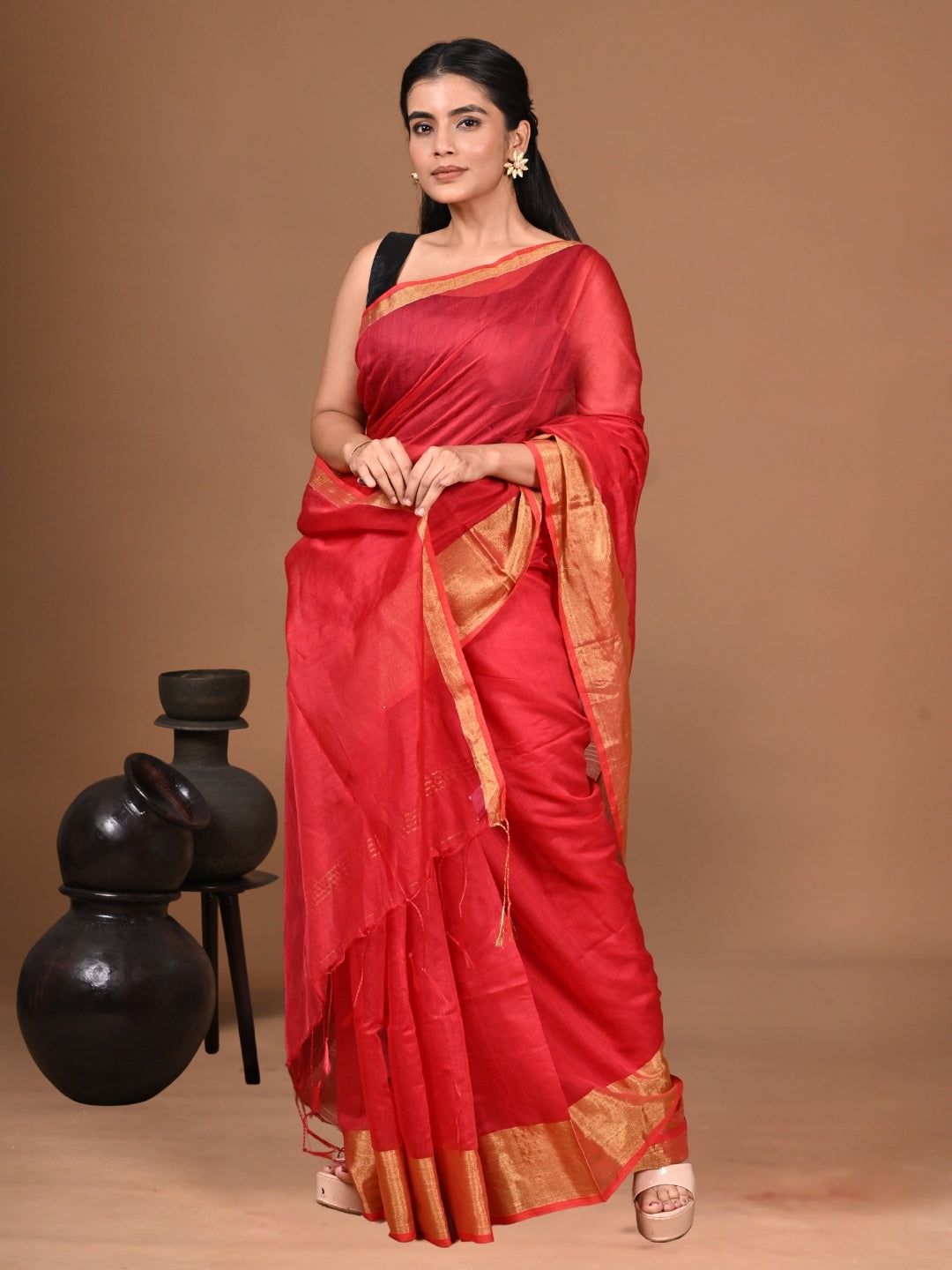 Lal Gagan | Red Handloom Linen Saree image 4