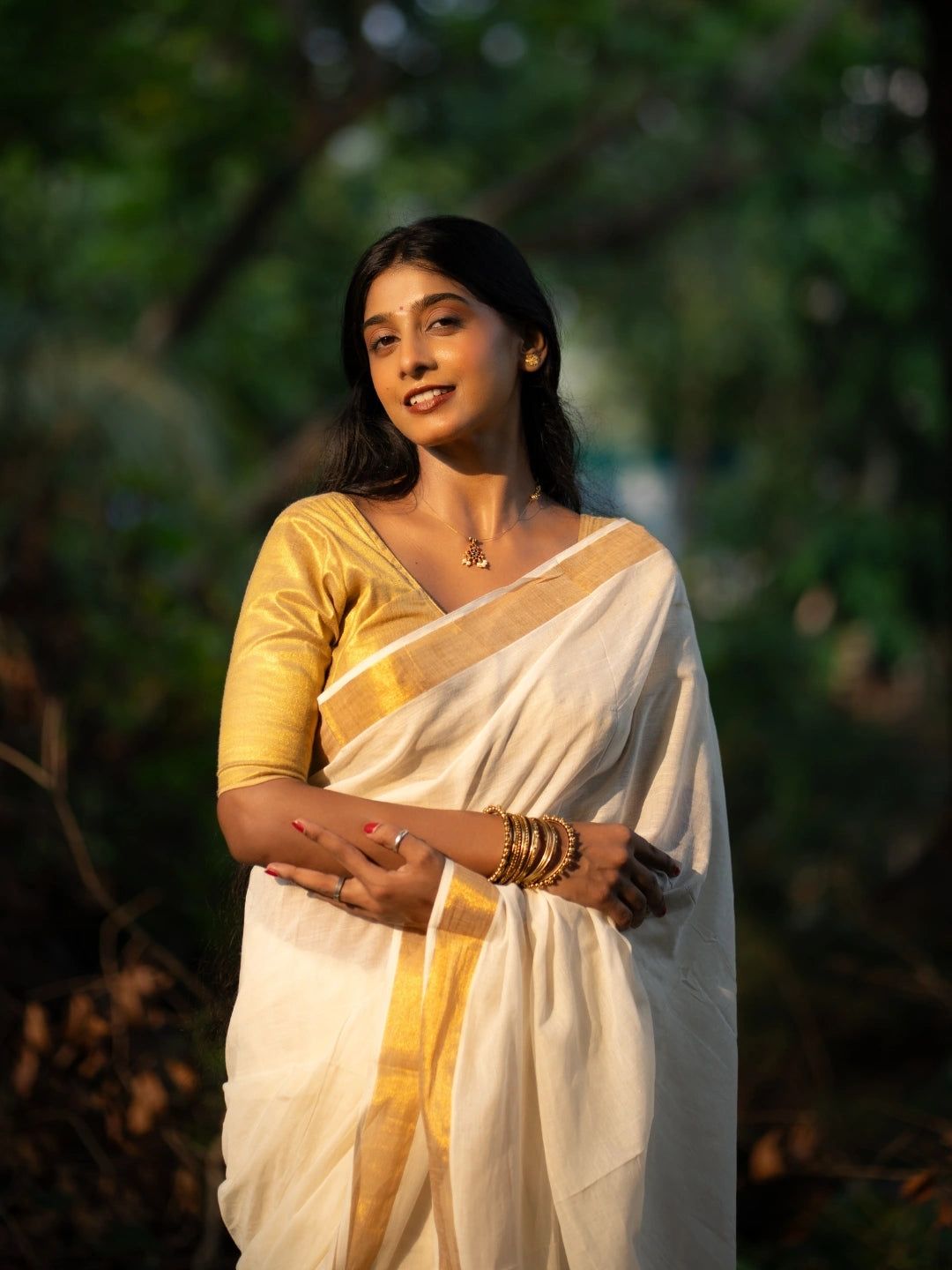 Padmavati | White Kasavu Handloom Cotton Saree image 4