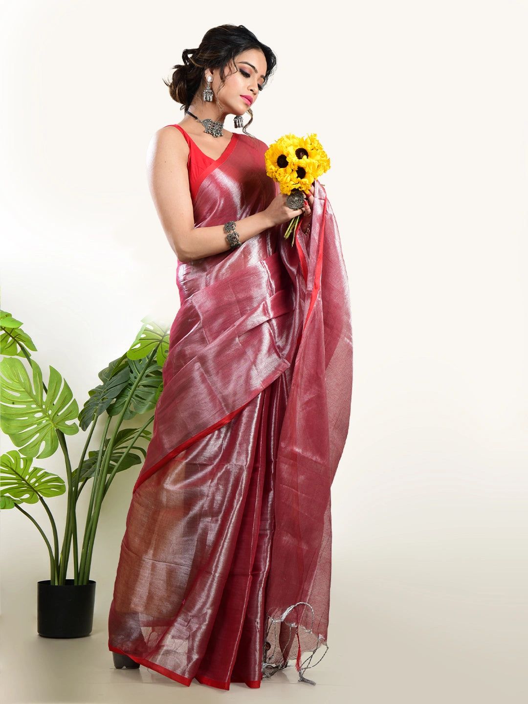 Rose Rush | Dusty Rose Handloom Tissue Saree image 4