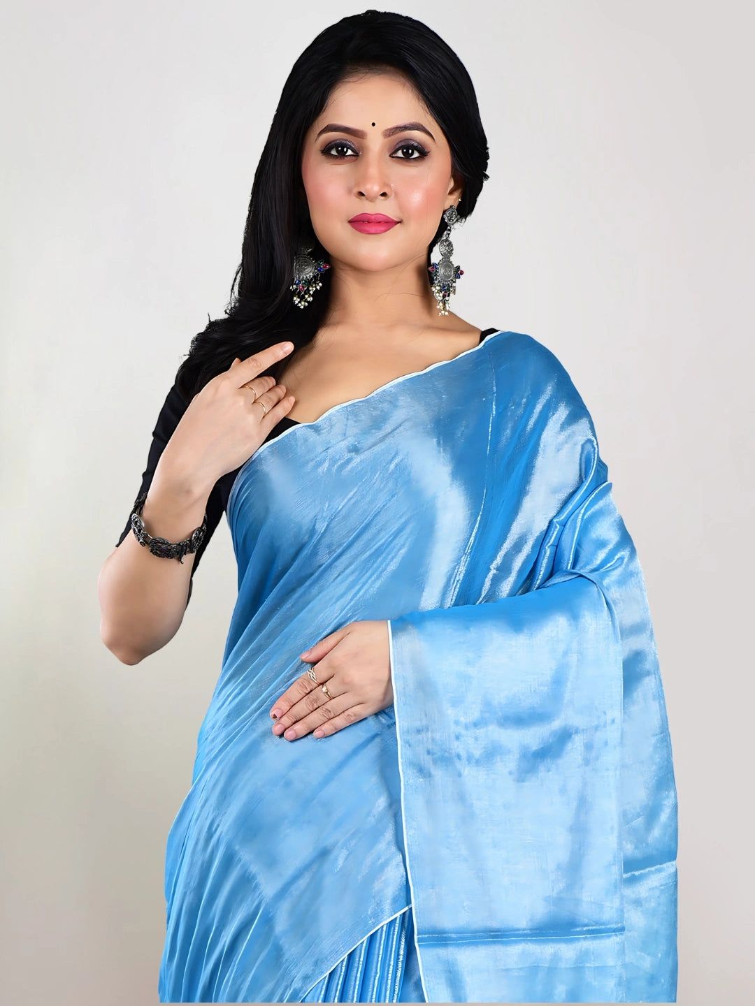 Aqua Bloom | Ocean Blue Handloom Tissue Saree image 4