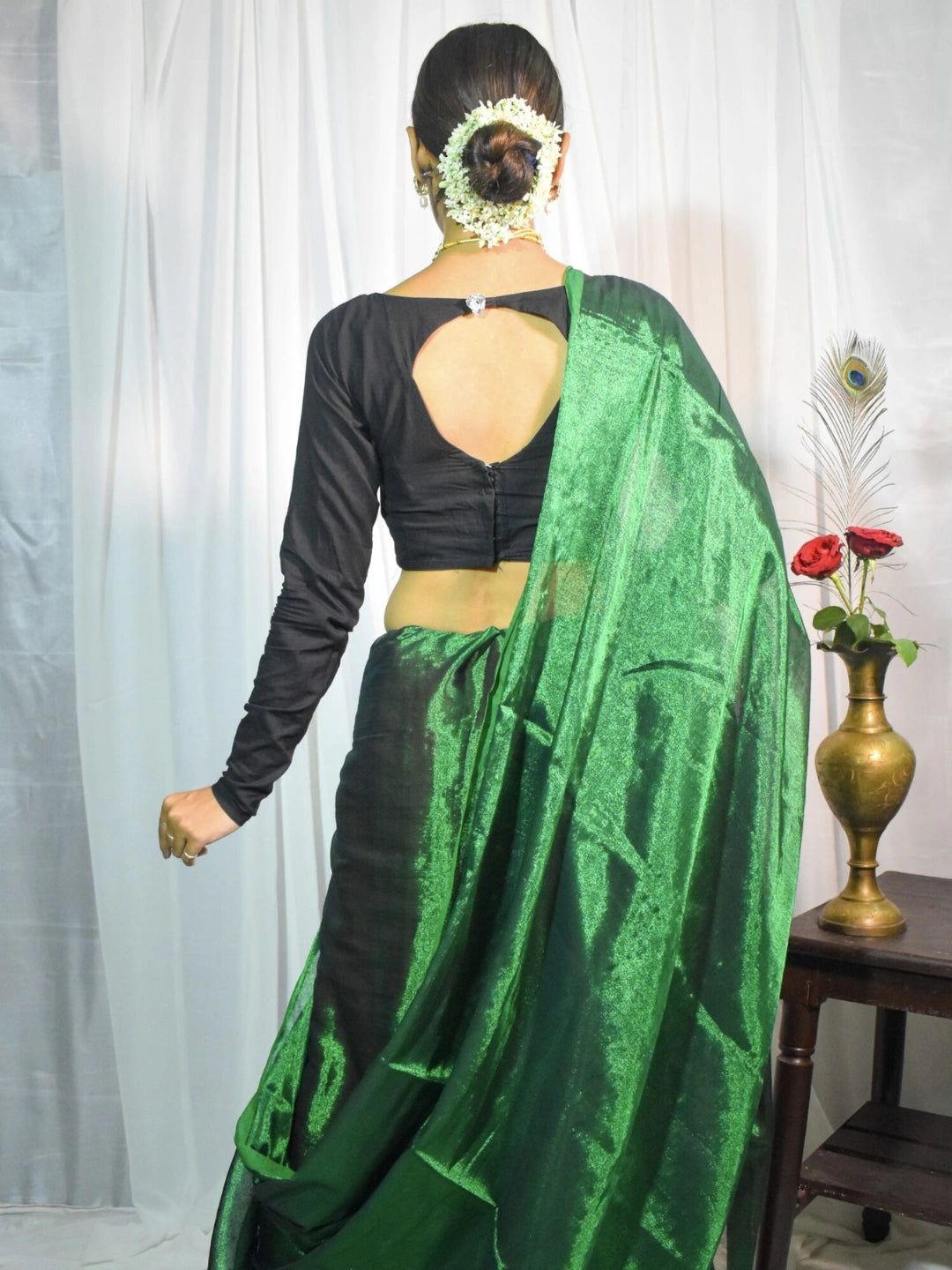 Hara Noor | Bottle Green Handloom Tissue Saree image 4