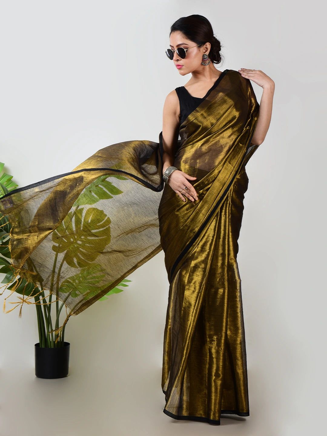 Swarnika | Gold Handloom Tissue Saree image 4