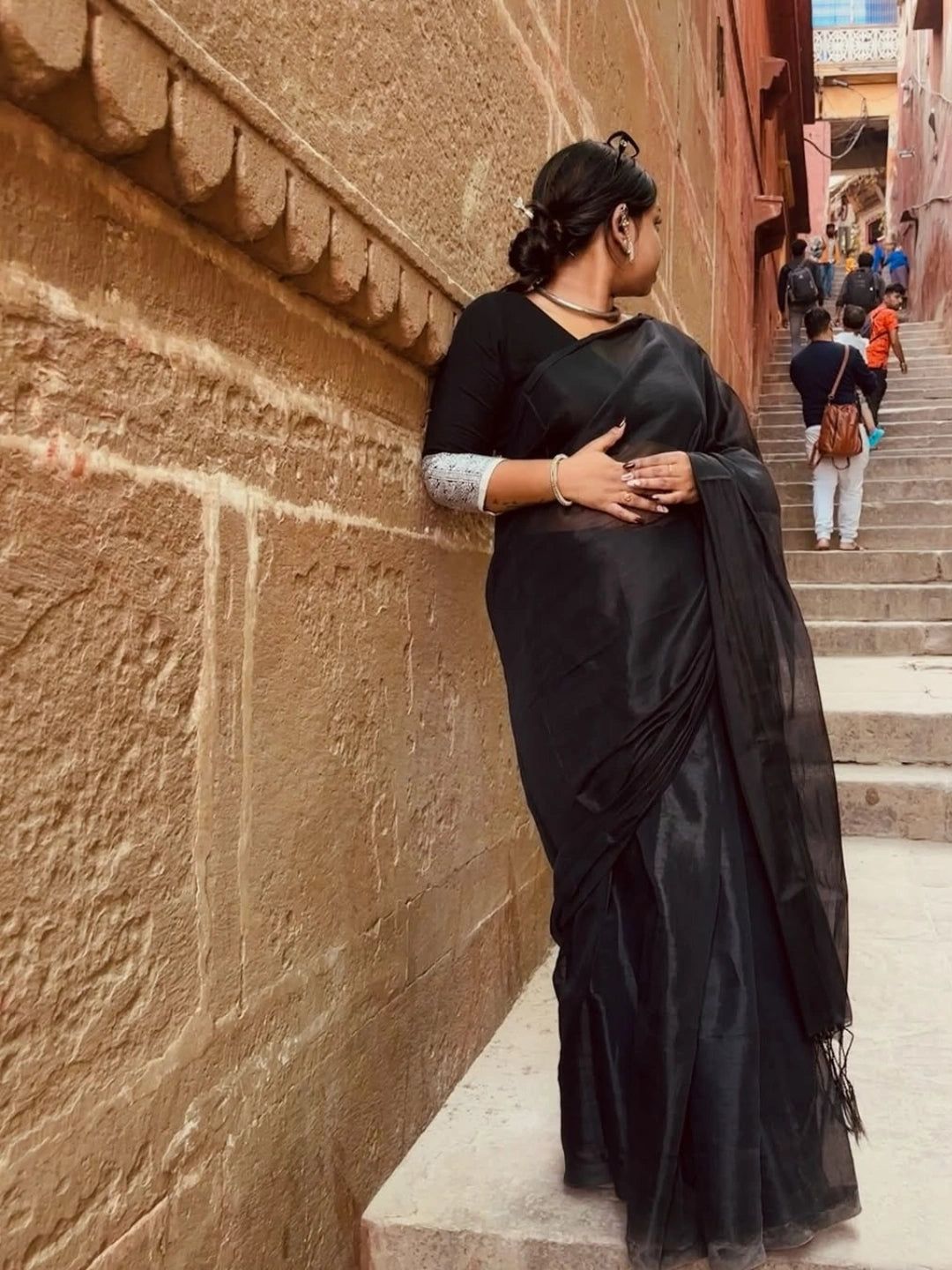 Raabta | Black Handloom Tissue Saree image 5