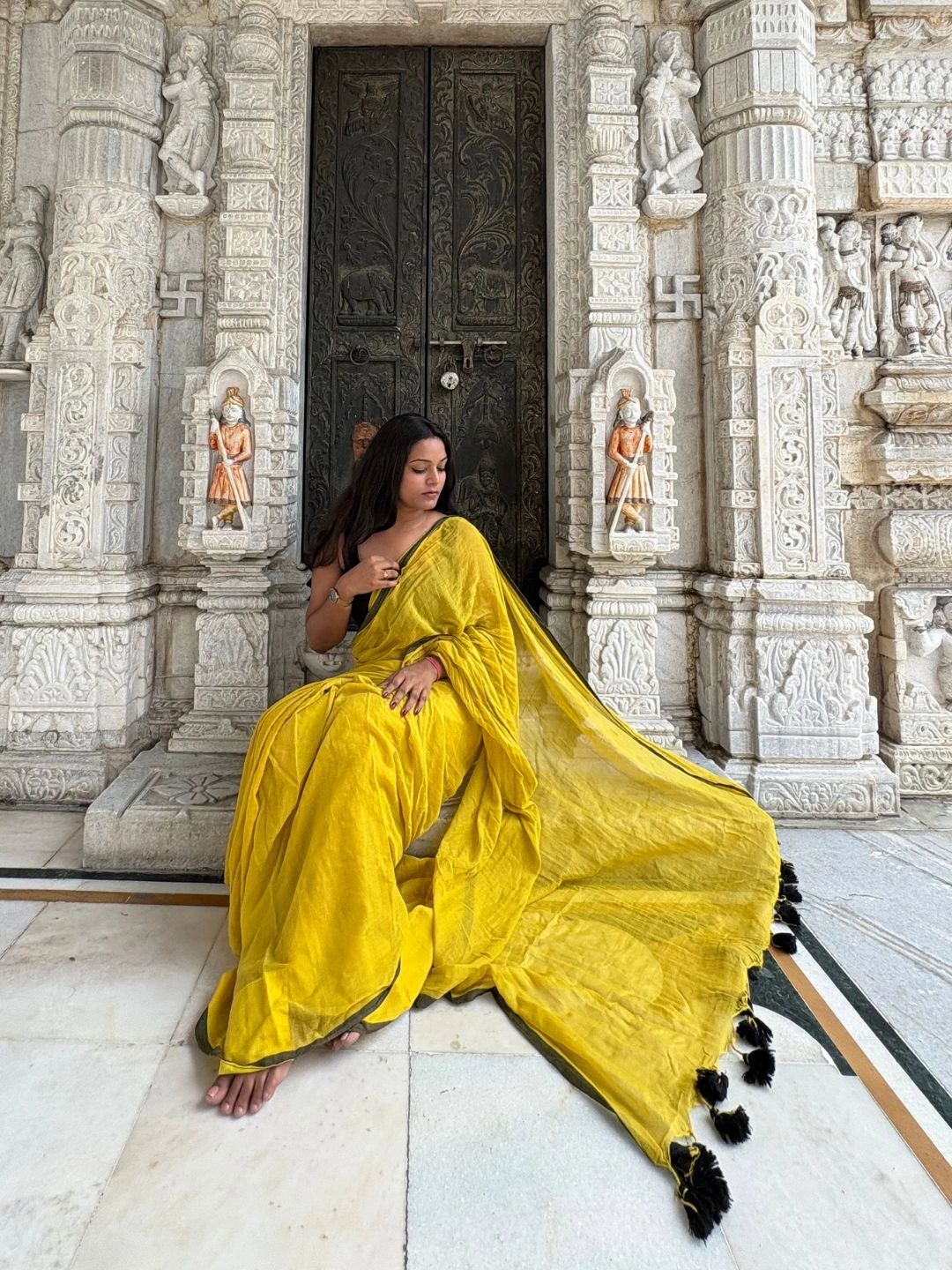 Sona Saaya | Lime Yellow Handloom Cotton Saree image 5