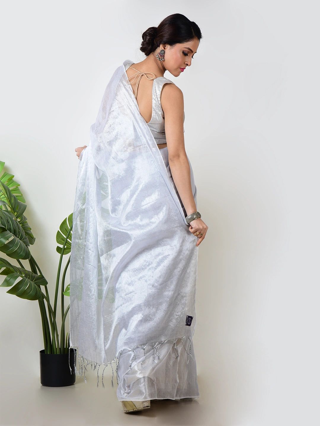 Chandrika | White Handloom Tissue Saree image 5