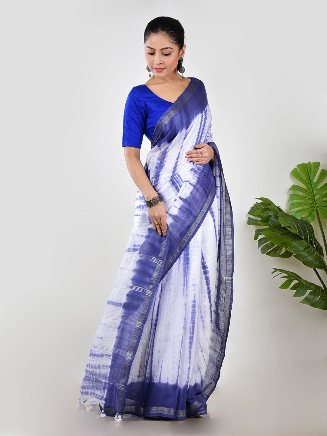 Megh Neela | Blue Handloom Mul Cotton Saree image 5
