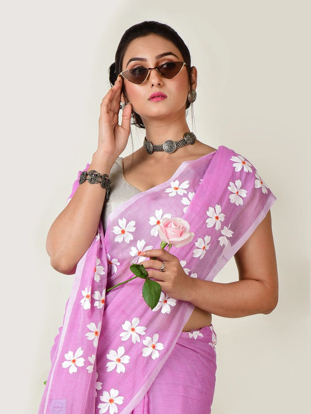 Gulabi Shaam | Dusty Pink Handloom Cotton Saree With Delicate Handcrafted Floral Art image 5