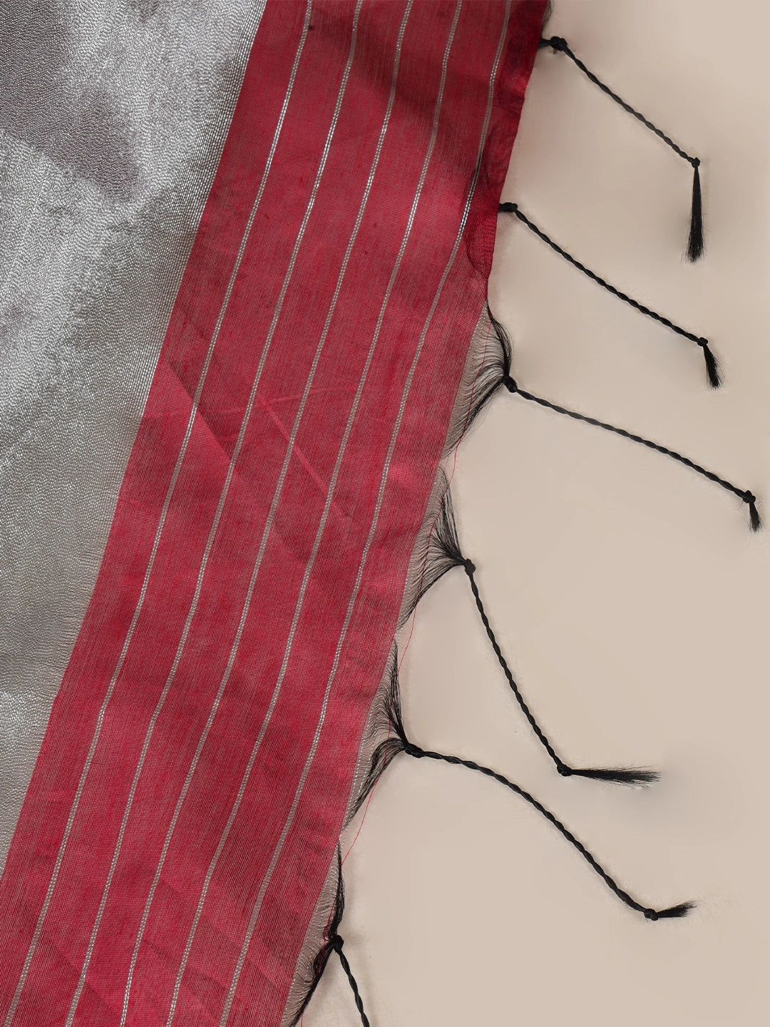 Kavi Kaavya | Red Handloom Linen Saree With White Zari Stripe image 6