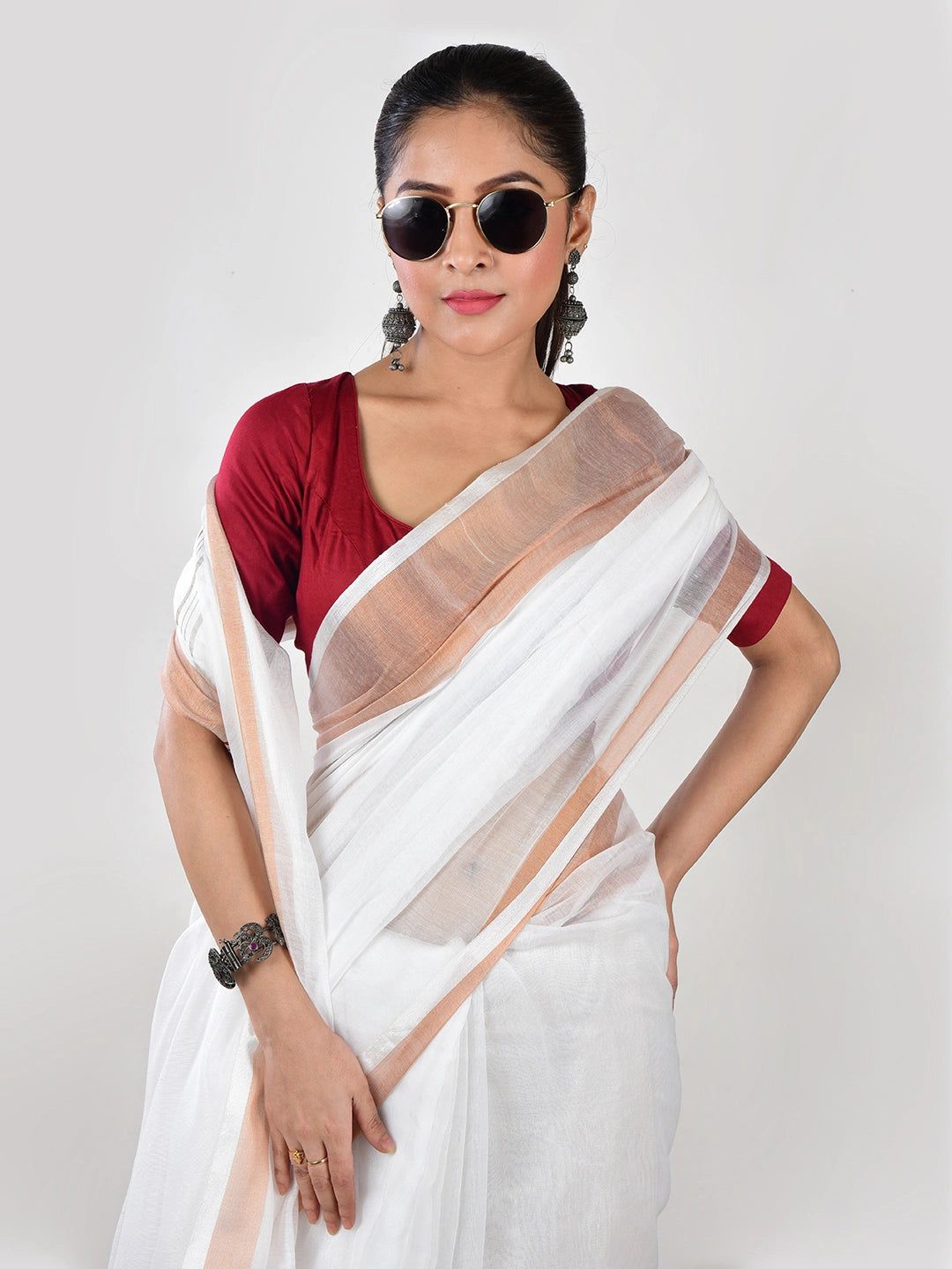 Moon Mist | White Handloom Linen Saree image 6