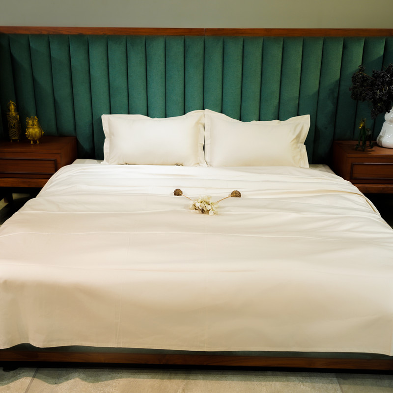Beige Bliss Bed Sheet- Queen-228.6cmx259.08cm-300 Thread Count