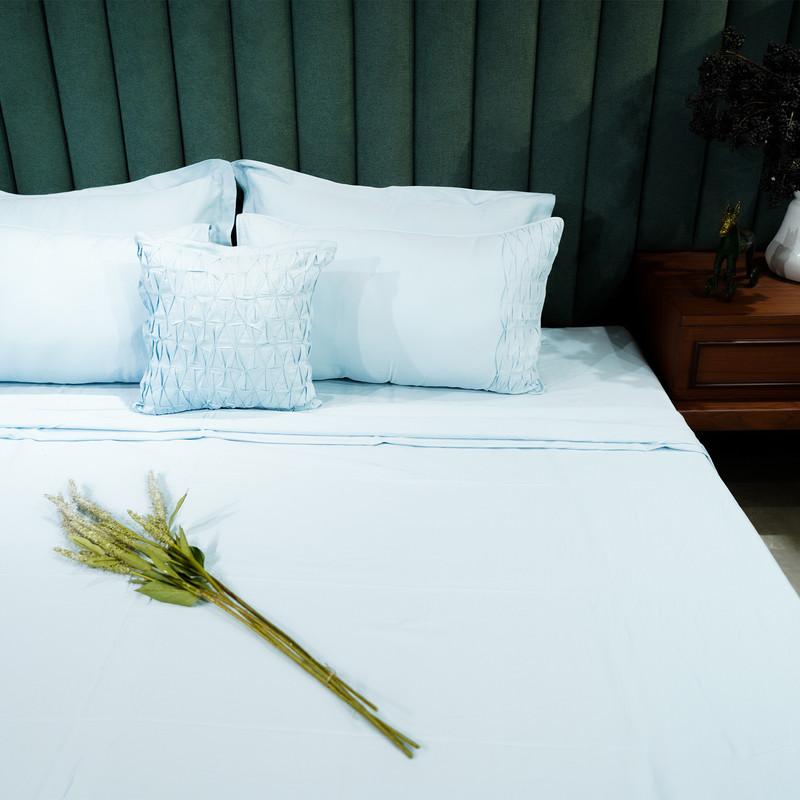 Honeycomb Serenity Azure Whisper Bed Sheet- King-274.32cmx274.32cm-500 Thread Count