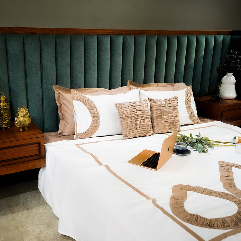 Teardrop Elegance Mocha Bliss Bed Sheet- Queen-228.6cmx259.08cm-400 Thread Count image 2