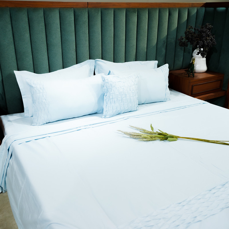Honeycomb Serenity Azure Whisper Bed Sheet- King-274.32cmx274.32cm-500 Thread Count image 2