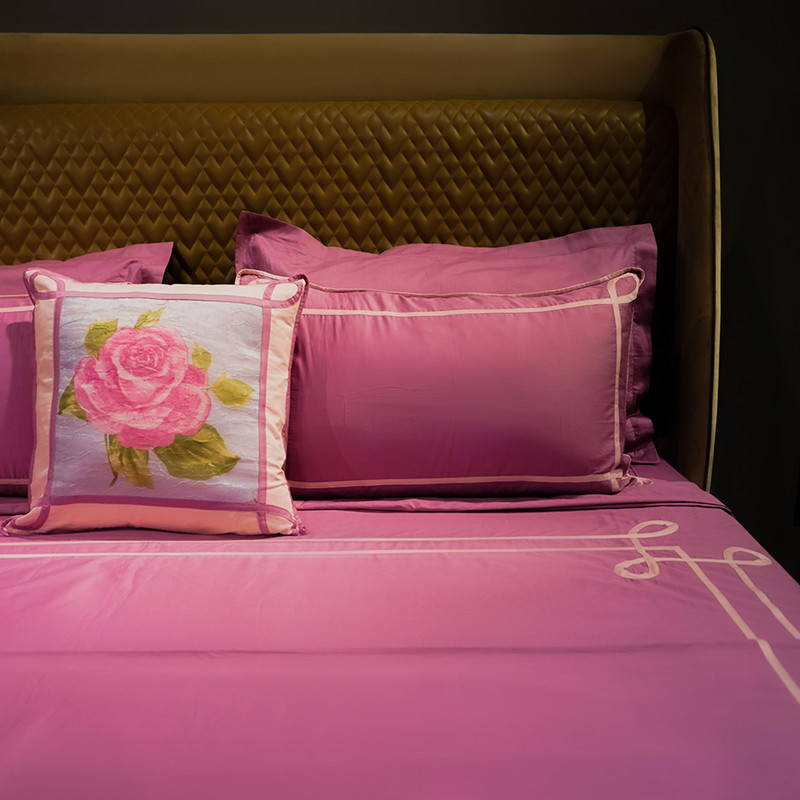 Tranquil Curve Rose Quartz Bed Sheet- Queen-228.6cmx259.08cm-500 Thread Count image 2