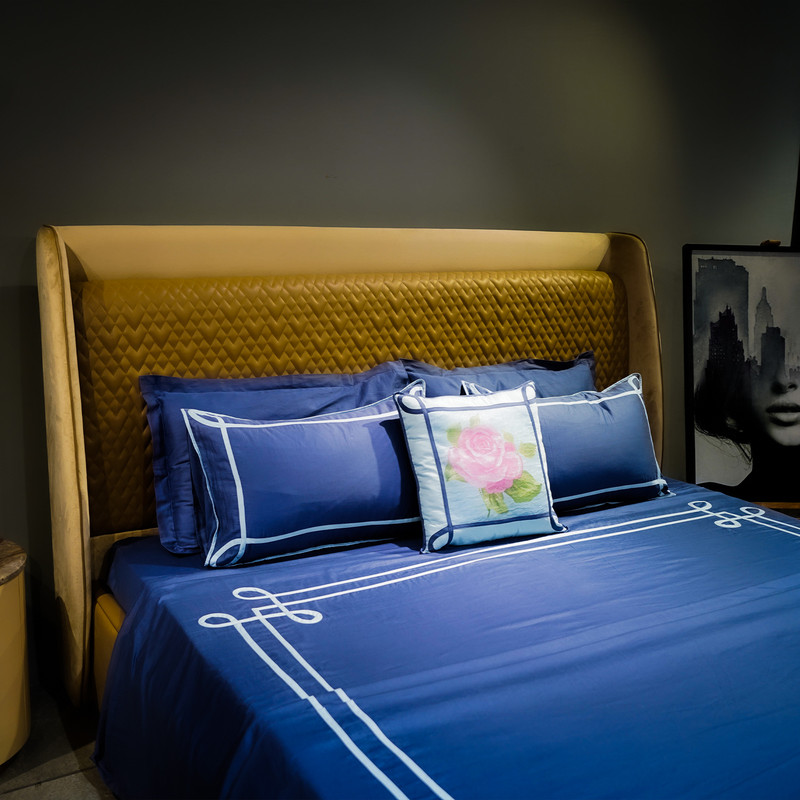 Tranquil Curve Majestic Sapphire Bed Sheet- Queen-228.6cmx259.08cm-300 Thread Count image 2