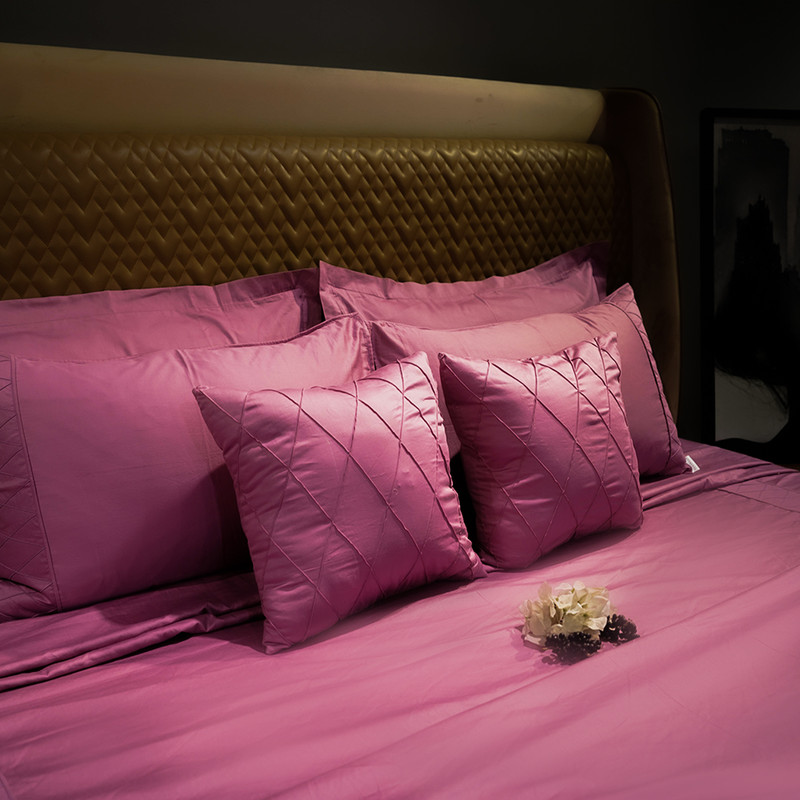 Diamond Simplicity Rose Quartz Bed Sheet- Queen-228.6cmx259.08cm-400 Thread Count image 5