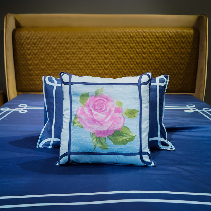 Tranquil Curve Majestic Sapphire Bed Sheet- Queen-228.6cmx259.08cm-500 Thread Count image 5