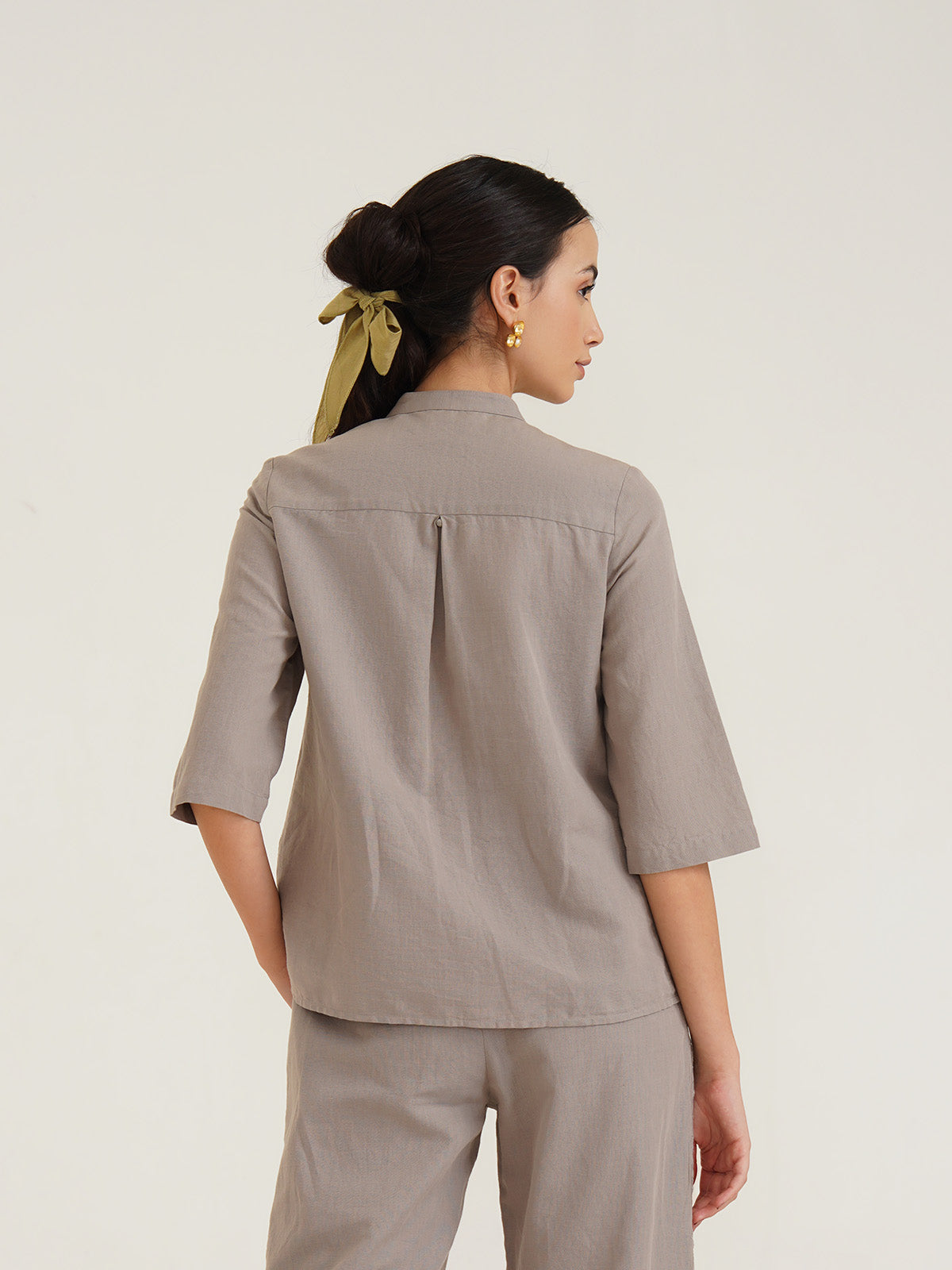 Ariel - Embroidered Linen Shirt image 2