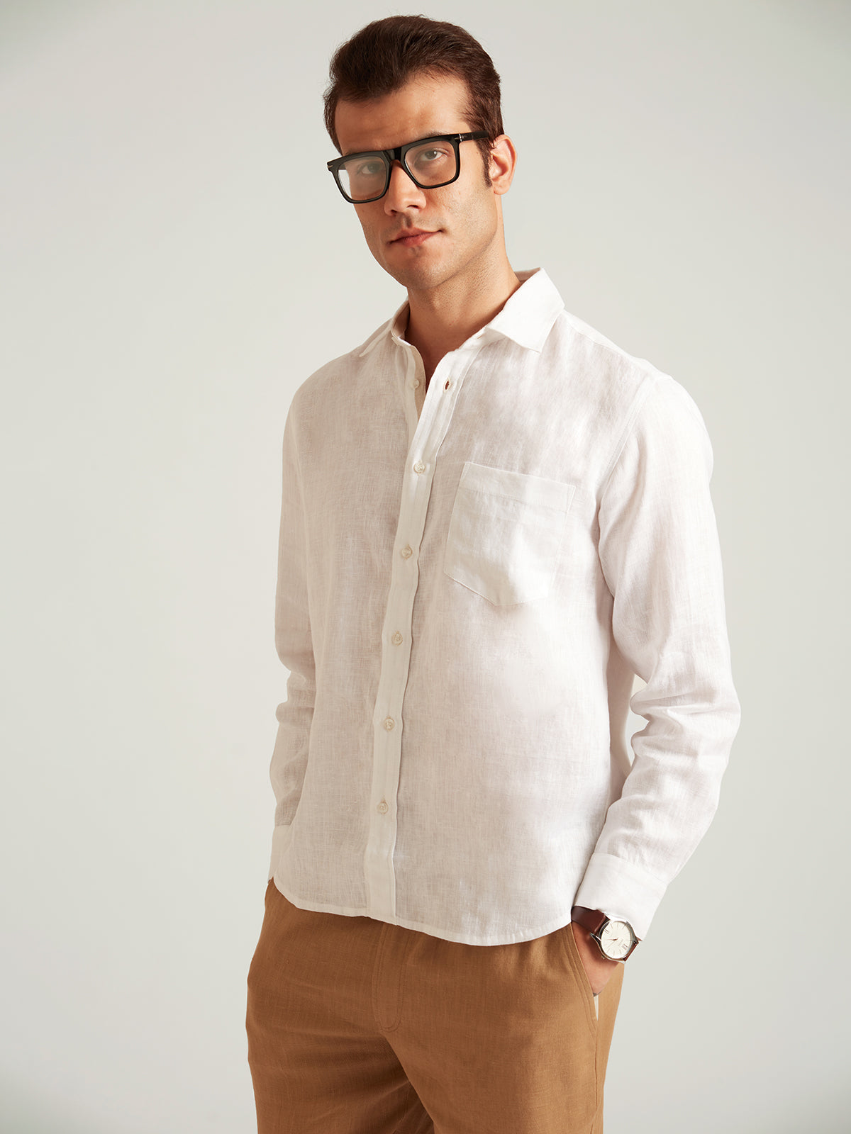 Buy Noah - Classic White Linen Shirt on Shopdibz.com
