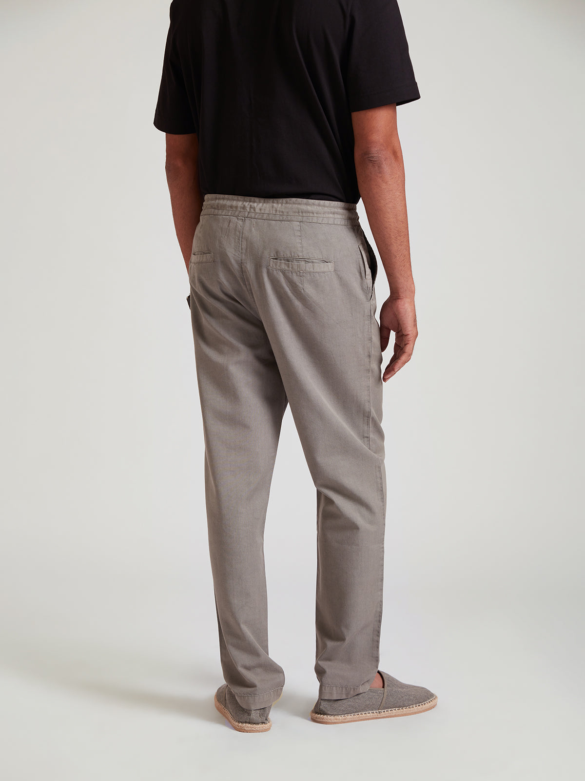 Caleb - Rugged And Relaxed Travel Pants image 4