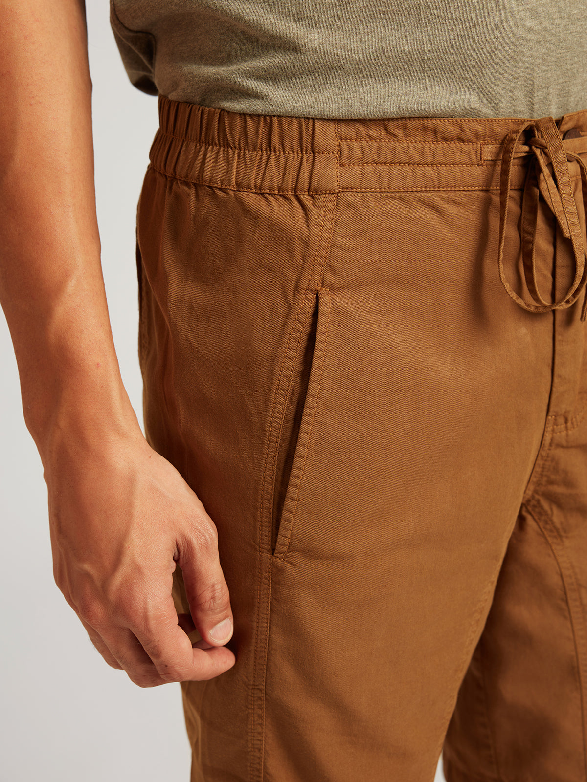 Faer - Stylish & Rugged Organic Cotton Shorts image 7