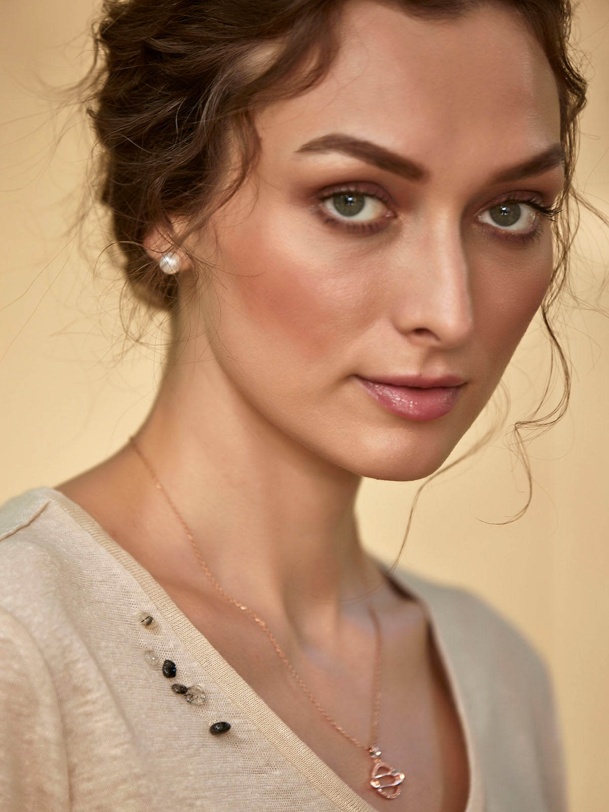 Rafaela - Casual Organic Linen T-shirt image 10