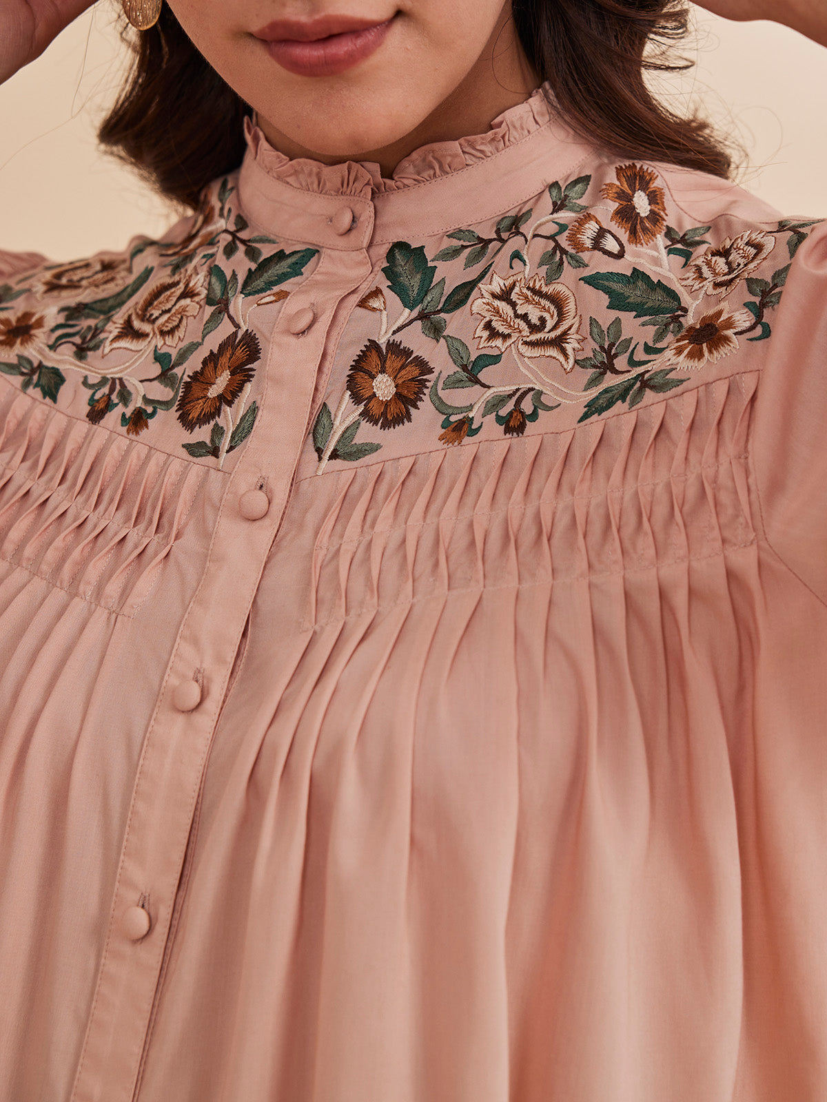 Reah - Organic Bamboo Embroidered Shirt image 8