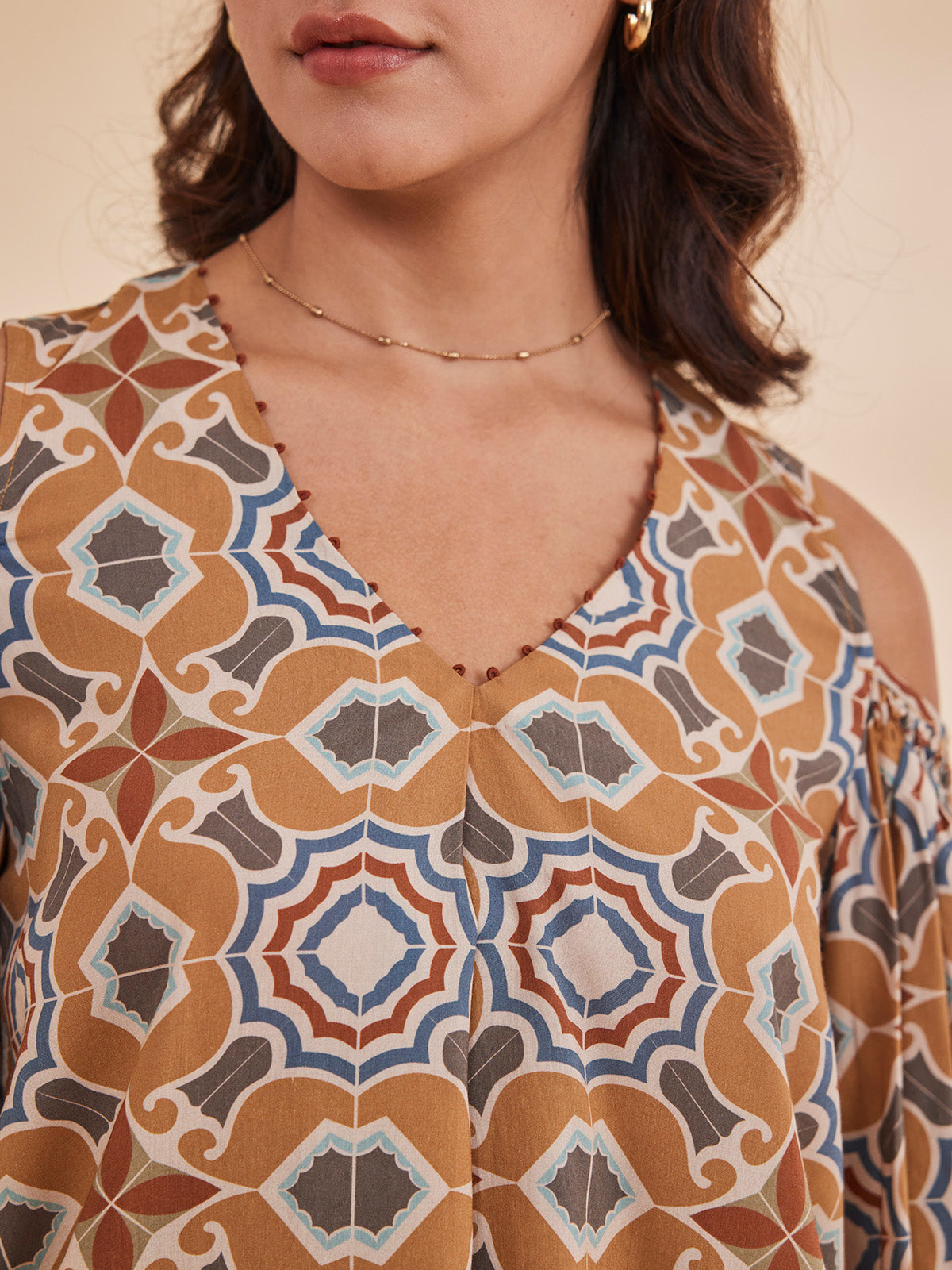 Syrah - Organic Bamboo Cold Shoulder Top image 6