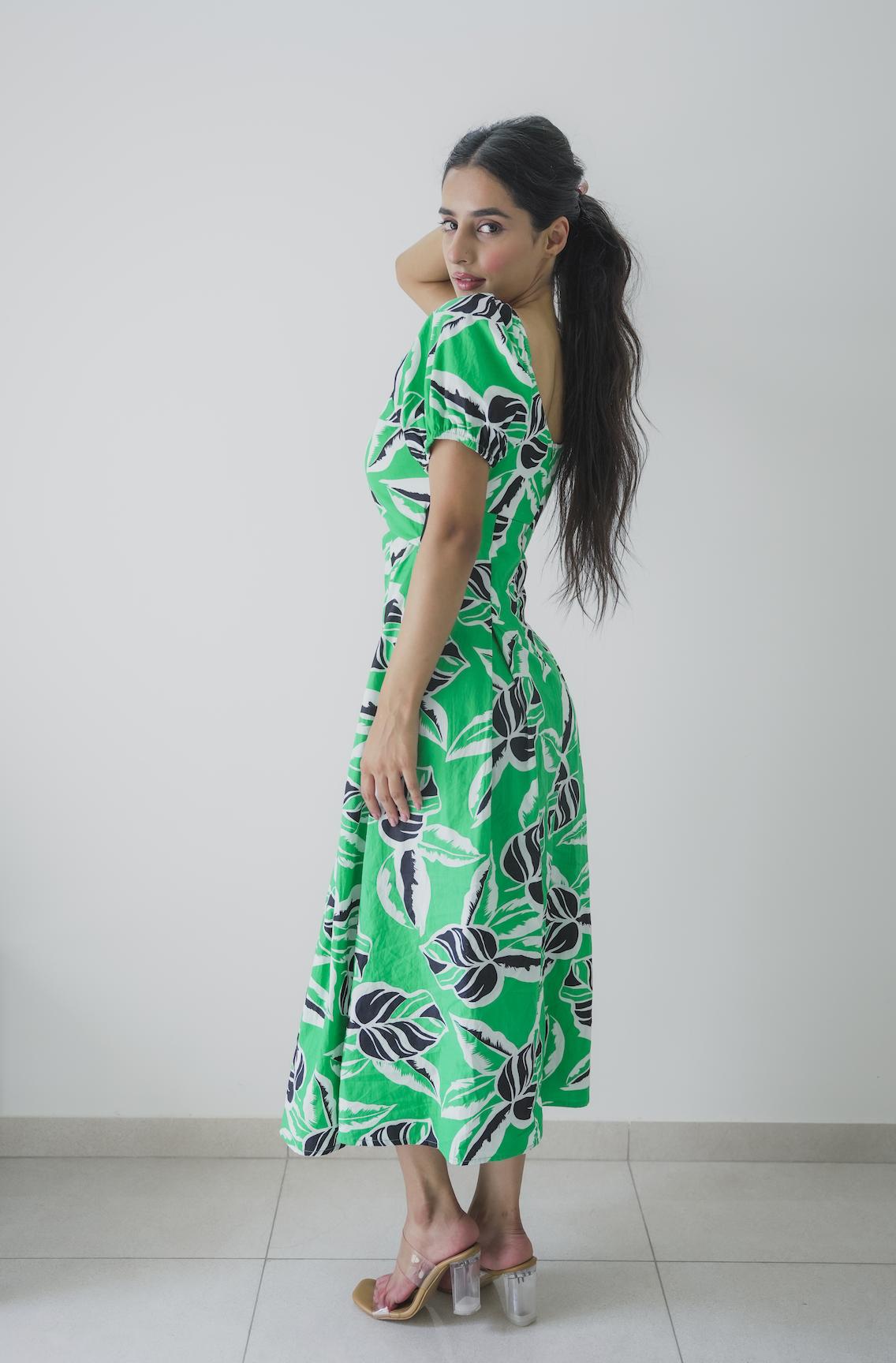 Tropical Leaf Print Cut-out Midi Dress image 2