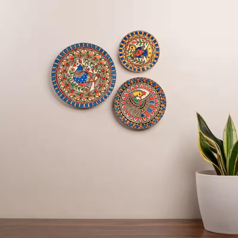Madhubani Mayur (PEACOCK) Harmony Décor Plates (SET Of 3) image 3