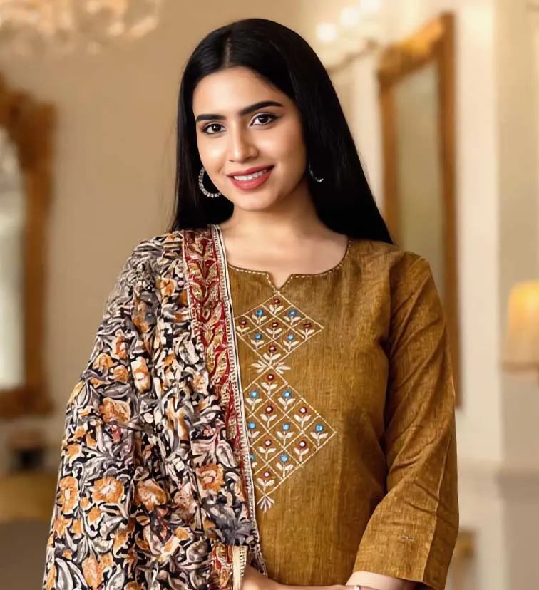 Ruddy Brown Embroidered Handloom Cotton Suit image 3
