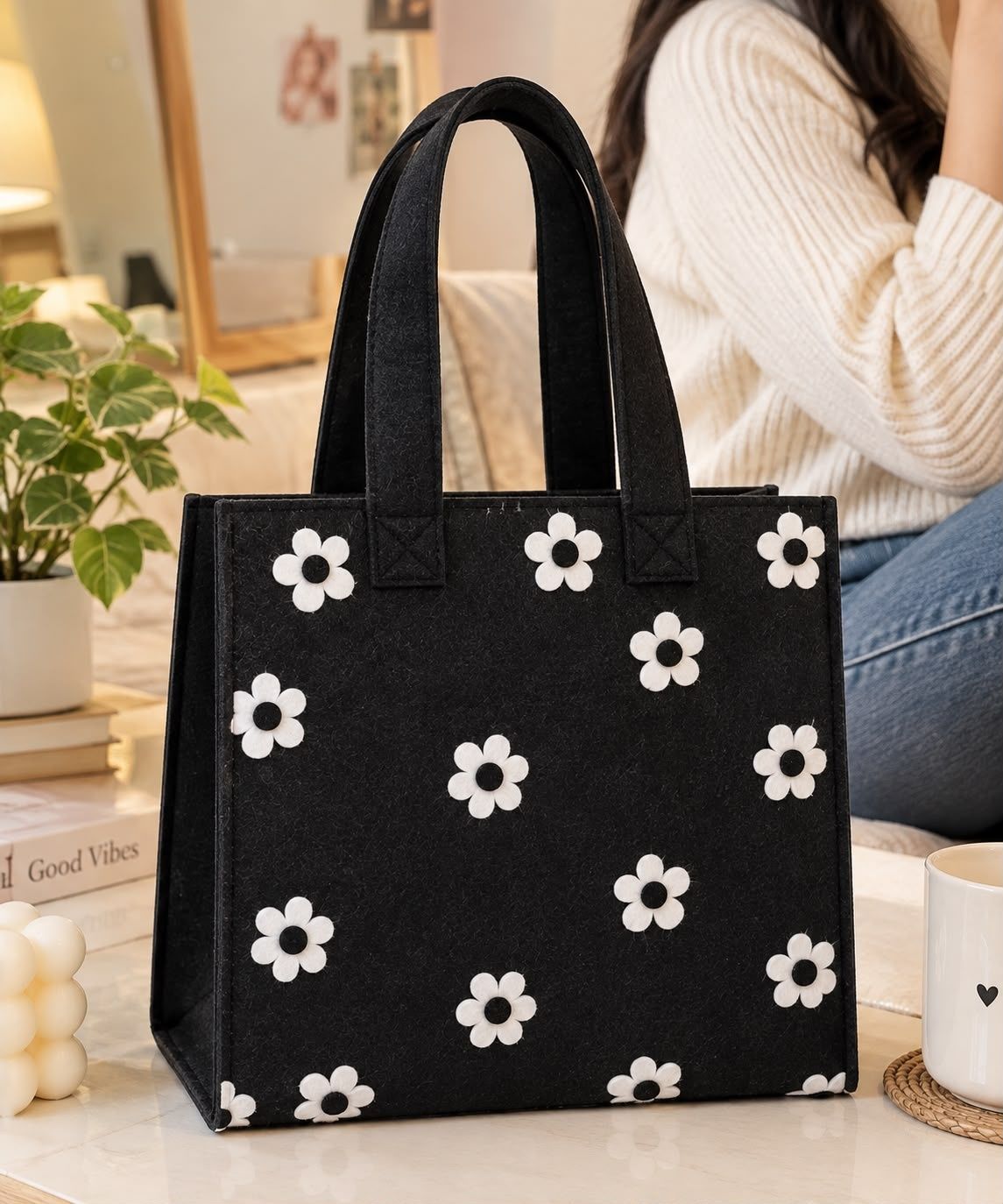 College & Office Aesthetic Tote | Must-have Daisy Tote Bag image 5