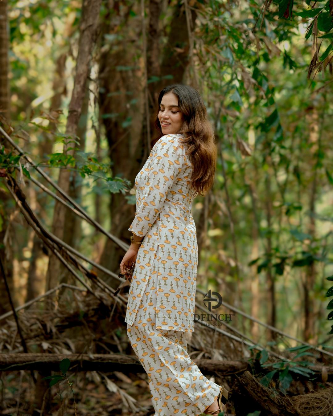 Off-white Marigold Buti Kurta Palazzo Set | Dfinchfashions image 3