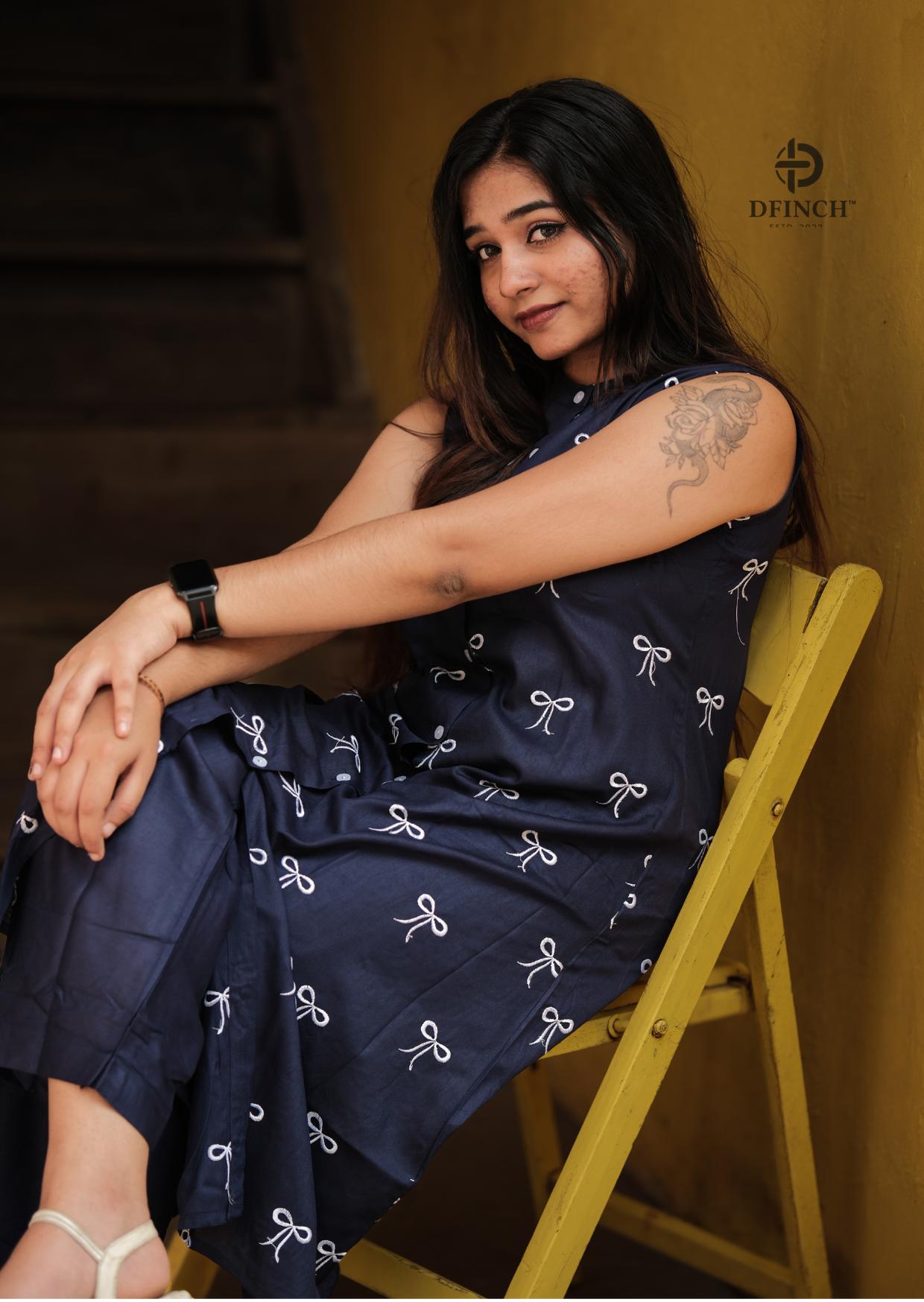 Navy Blue Sleeveless Kurti Set With Bow Print | Dfinch