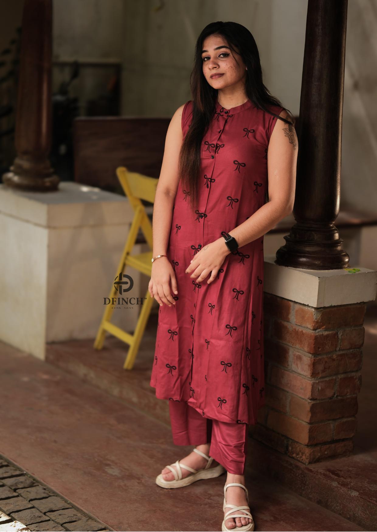 Modern Maroon Sleeveless Kurti Set With Button Neck | Women