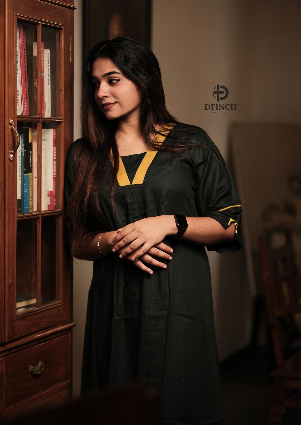 Women‚äôs Dark Green Kurti Set | V-neck & Designer Sleeves image 5
