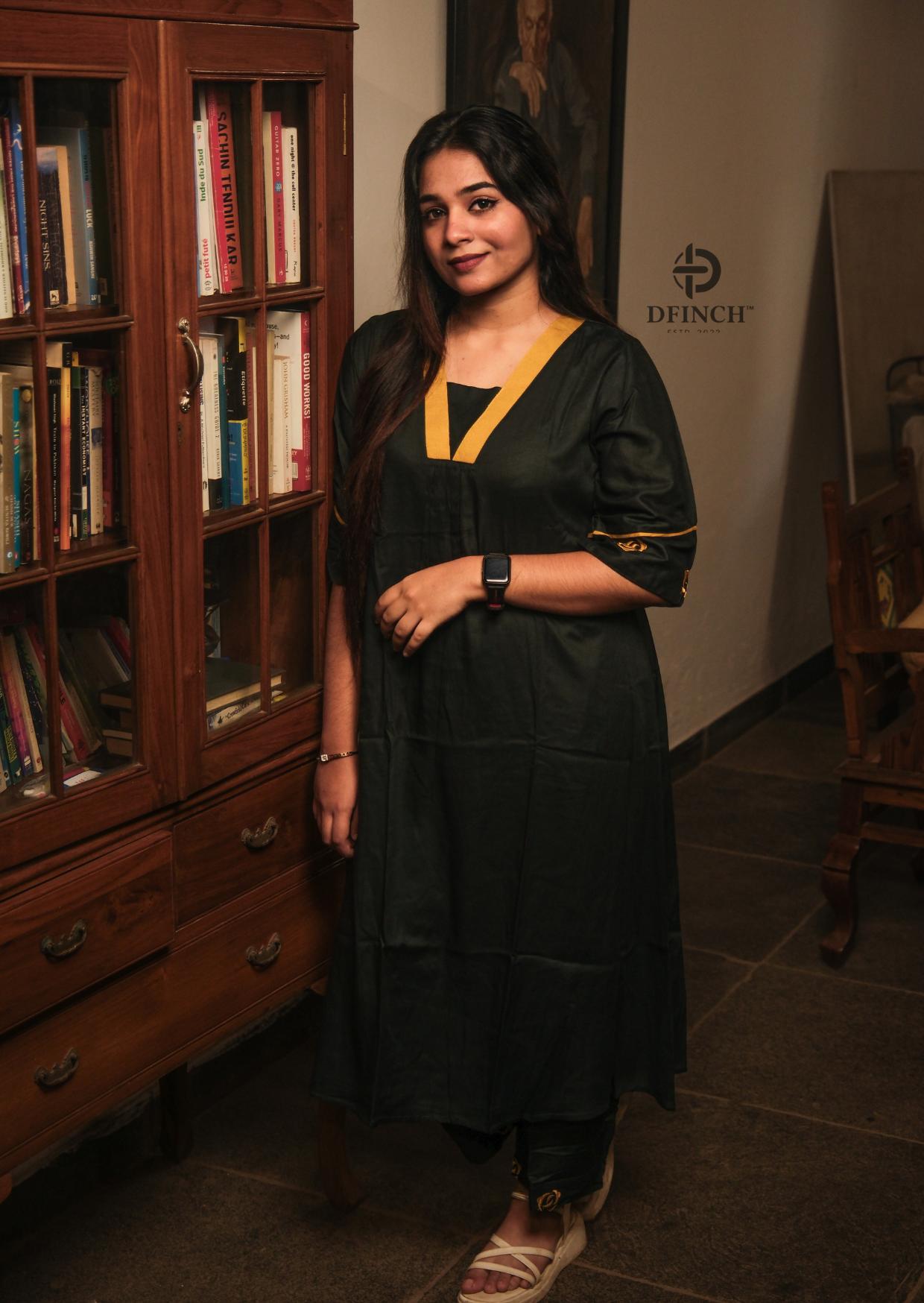 Women‚äôs Dark Green Kurti Set | V-neck & Designer Sleeves image 6