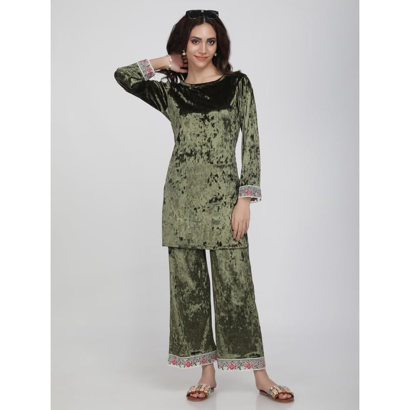 Eayaa Fashion Women's Supersoft Velvet Silk Co-ord Set image 3