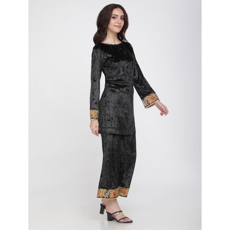 Eayaa Fashion Women's Supersoft Velvet Silk Co-ord Set image 4