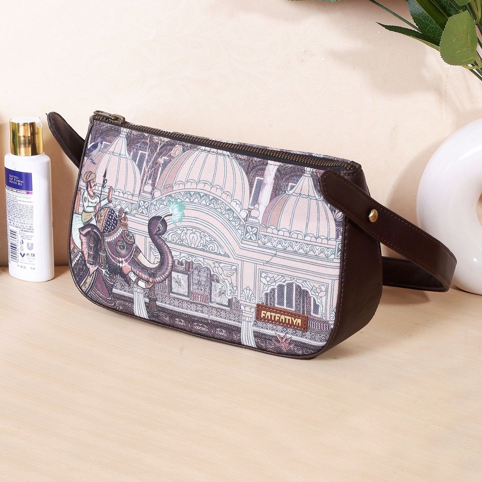 Vintage Elephant Architecture Print Baguette Bag